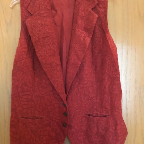 Women's Silk Vest - Picture 4 of 6